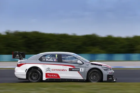 #1 Yvan Muller – Citroën Racing – Citroën C-Elysée TC1
