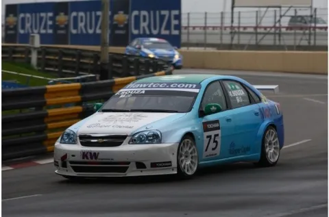 #75 Filipe Clemente de Souza – Corsa Motorsport – Chevrolet Lacetti – FIA Tourenwagen Weltmeisterschaft 2011