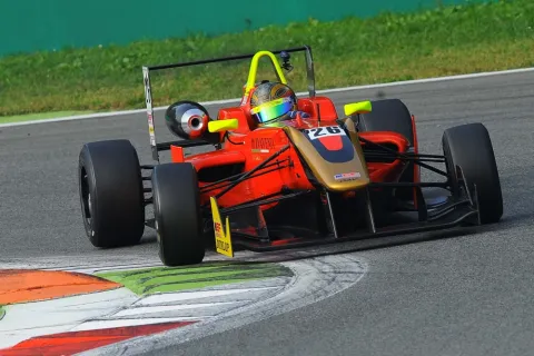 #26 Kevin Giovesi – Dav Racing – Dallara F312 - Toyota – Euroformel Open 2014