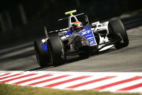#27 Fabrizio Crestani – David Price Racing – Dallara GP2/08 - Renault – GP2 Serie 2010