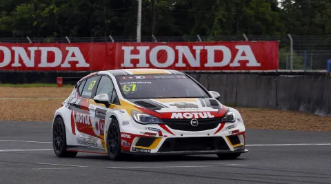 #67 Munkong Sathienthirakul – DG Sport Compétition – Opel Astra OPC TCR – Internationale TCR Serie 2017