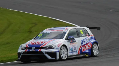 #45 Florian Janits – Engstler Motorsport – Volkswagen Golf GTI TCR – Internationale TCR Serie 2016