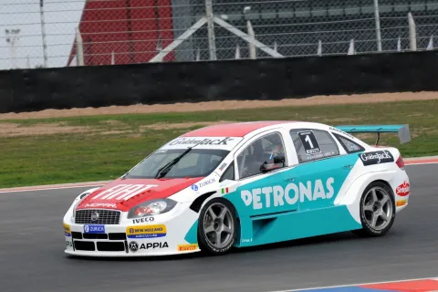 #1 Jose Maria Lopez – Equipo Fiat – Fiat Linea RPE V8 – Argentinische Super TC 2013