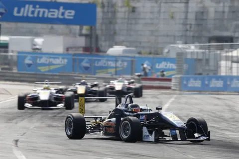 #52 Nicholas Cassidy – EuroInternational – Dallara F312 - AMG Mercedes – FIA Formel 3 Europameisterschaft 2013