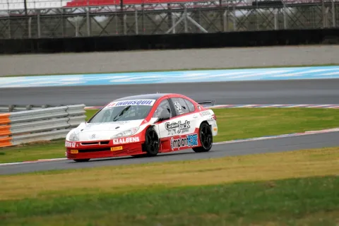 #30 Jorge Trebbiani – Fineschi Racing – Peugeot 408 RPE V8 – Argentinische Super TC 2013