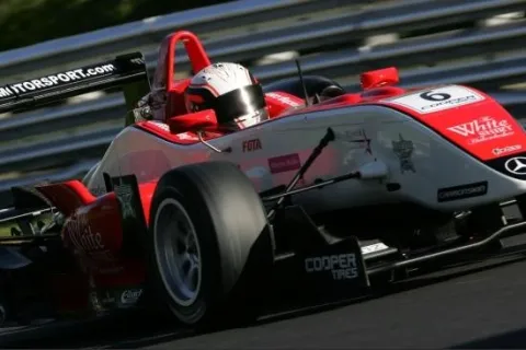 #6 Oliver Webb – Fortec Motorsport – Dallara F308 - AMG Mercedes – Britische Formel 3 Meisterschaft 2010