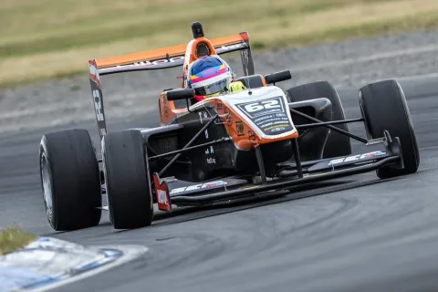 #62 Ferdinand Habsburg – Giles Motorsport – Tatuus FT50 - Toyota – Toyota Racing Serie 2015-2016