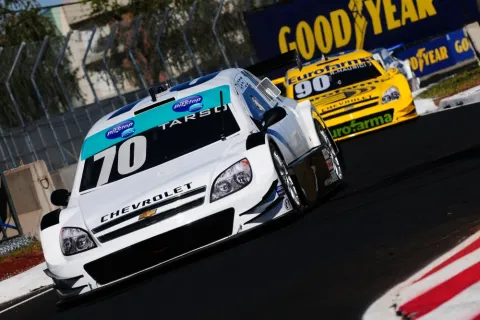 #70 Tarso Marques – Gramacho Competições – Chevrolet Vectra V8 – Brasilianische Stock Car 2010
