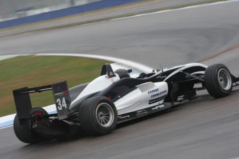 #34 Tom Dillmann – HBR Motorsport – Dallara F308 - AMG Mercedes – Formel 3 Euroserie 2009