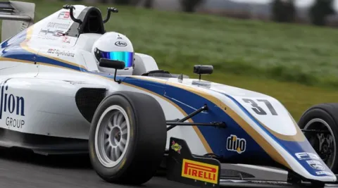 #37 Sisa Ngebulana – HHC Motorsport – Tatuus MSV F3-016 - Cosworth – BRDC Britische Formel 3 Meisterschaft 2016
