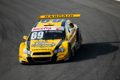 #69 Beto Monteiro – Hot Car Competições – Chevrolet Sonic V8 – Brasilianische Stock Car 2015