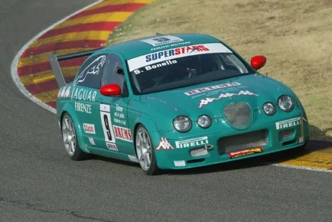 #9 Stefano Bonello – Jaguar Dealers Team – Jaguar S‐Type R – italienische Superstars Meisterschaft 2006