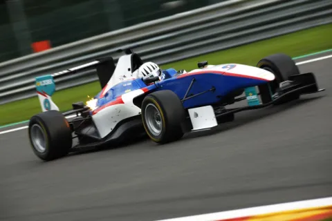 #9 Alessandro Fontana – Jenzer Motorsport – Dallara GP3/10 - Renault – GP3 Serie 2011