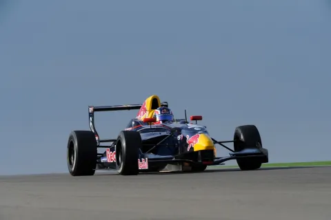 #6 Daniil Kvyat – Koiranen Motorsport – Barazi/Epsilon FR 2.0-10 - Renault – Formel Renault 2.0 Eurocup 2011