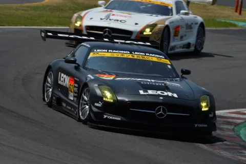 #62 Haruki Kurosawa – K2 Leon Racing – Mercedes SLS AMG GT3 – Japanische Super GT Serie 2013