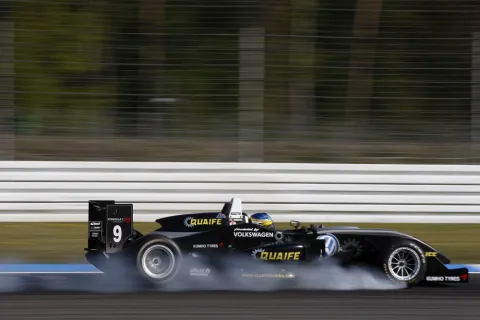 #9 Adrian Quaife-Hobbs – Motopark Academy – Dallara F308 - Volkswagen – Formel 3 Euroserie 2010