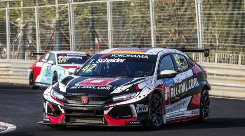 #42 Timo Scheider – Münnich Motorsport – Honda Civic Type R TCR (II) – FIA Tourenwagen Weltcup 2018