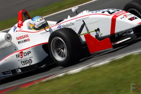 #23 Katsumasa Chiyo – NDDP Racing – Dallara F305 - TOM's Toyota – Japanische Formel 3 Meisterschaft 2011