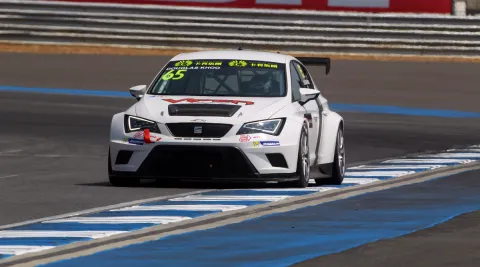 #65 Douglas Khoo Koh Hui – Niza Racing – Seat Leon Cup Racer TCR – Internationale TCR Serie 2015