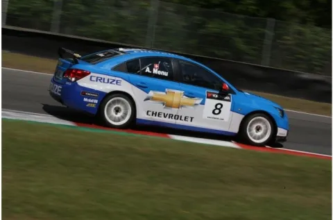 #8 Alain Menu – Ray Mallock Limited – Chevrolet Cruze – FIA Tourenwagen Weltmeisterschaft 2010