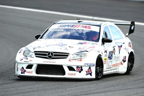 #48 Johnny Herbert – Romeo Ferraris – Mercedes C63 AMG (W204) – Internationale Superstars Serie 2011