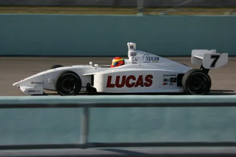 #7 Alex Lloyd – Sam Schmidt Motorsports – Dallara IP2 - Infiniti – IRL Indy Pro Serie 2007