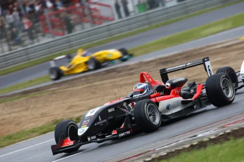 #6 Edoardo Mortara – Signature – Dallara F308 - Volkswagen – Formel 3 Masters 2008