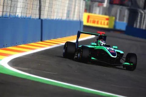 #14 Marlon Stöckinger – Status GP – Dallara GP3/10 - Renault – GP3 Serie 2012