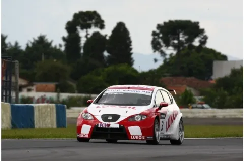 #3 Gabriele Tarquini – Sunred Engineering – Seat Leon TDI – FIA Tourenwagen Weltmeisterschaft 2011