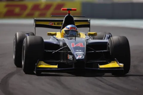 #14 James Jakes – Super Nova Racing – Dallara GP2/05 - Renault – GP2 Asia 2009-2010