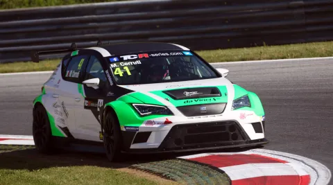 #41 Michela Cerruti – Target Racing – Seat Leon Cup Racer TCR – Internationale TCR Serie 2015