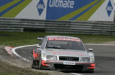 #19 Nicolas Kiesa – Team Kolles – Audi A4 DTM (2004) – DTM (Deutsche Tourenwagen Masters) 2006