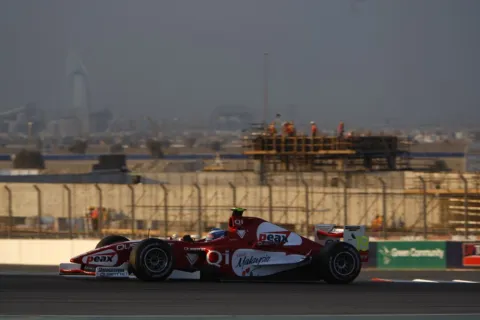 #19 Alvaro Parente – Team Meritus – Dallara GP2/05 - Renault – GP2 Asia 2008-2009