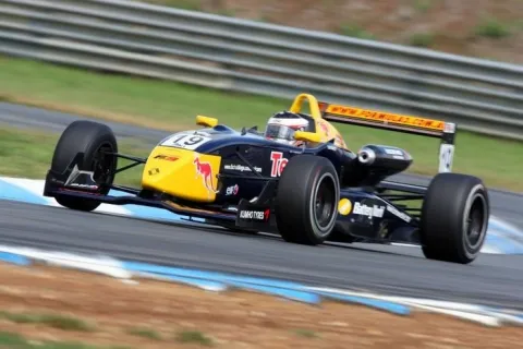 #19 Tom Tweedie – Team Tom – Dallara F302 - Sodemo Renault – Australische Formel 3 Meisterschaft 2010
