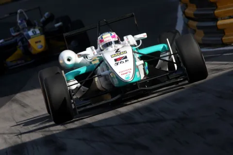 #2 Takuto Iguchi – Team TOM's – Dallara F308 - TOM's Toyota