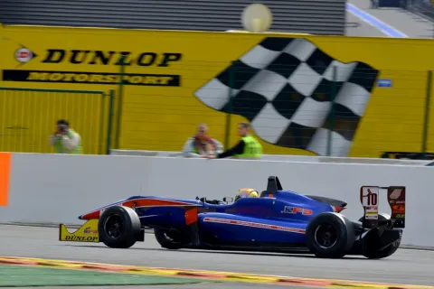 #10 Huan Juan Carlos Zhu – Team West-Tec – Dallara F312 - Toyota – Europäische Formel 3 Open 2013