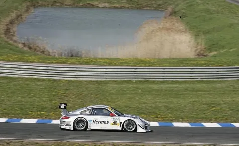 #30 Jürgen Häring – Triple H Team Hegersport – Porsche 911 GT3 R (997) – ADAC GT Masters 2011