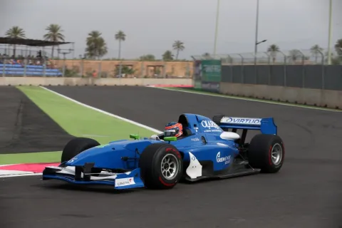 #4 Andrea Roda – Virtuosi Racing – Lola B05/52 - Zytek (2013) – Auto GP 2014